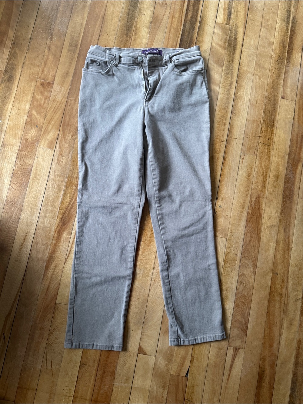 Gloria Vanderbilt Straight-Leg Pants in Light Taupe